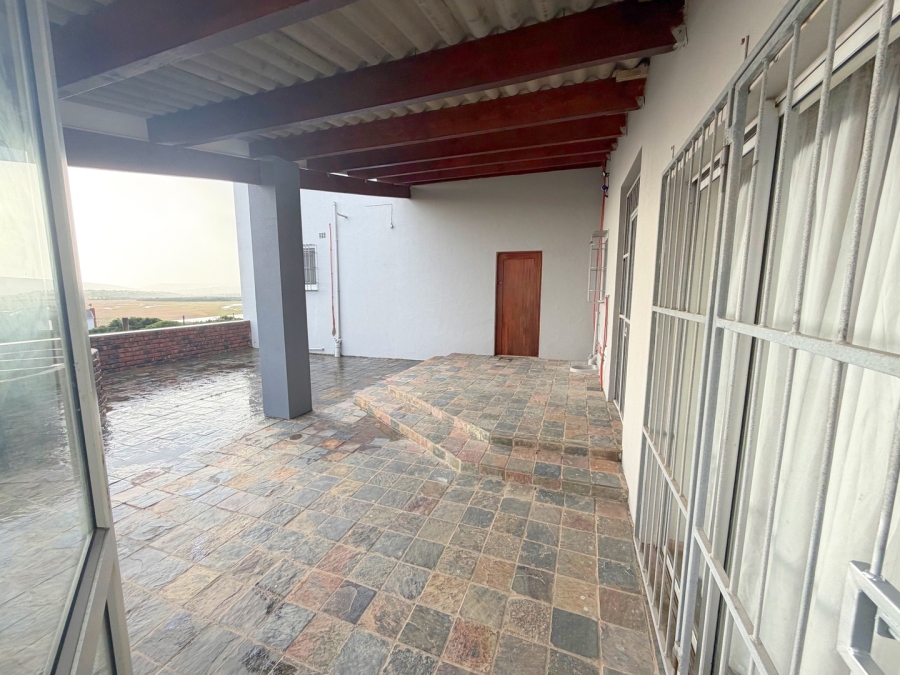 6 Bedroom Property for Sale in Hamburg Eastern Cape